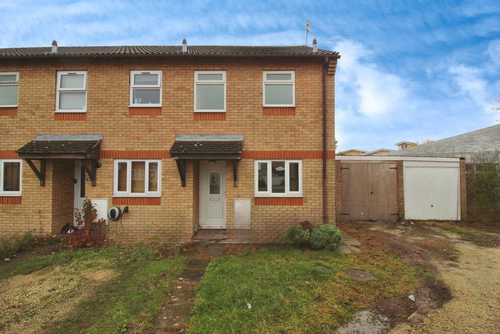 Property photo 1 of 11