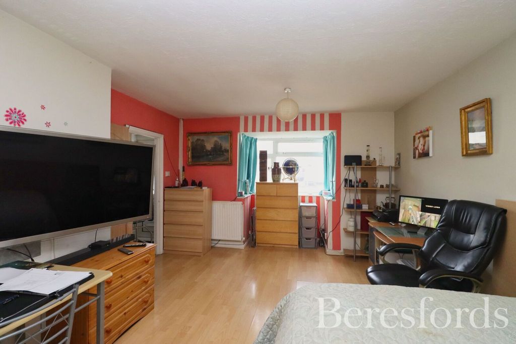 Property photo 2 of 14 Picture 2