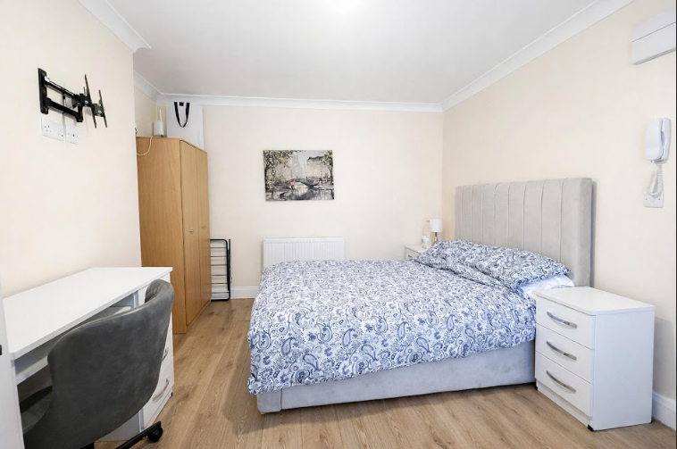 Property photo 1 of 7