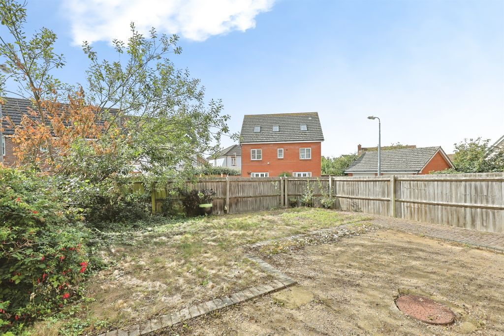 Property photo 2 of 20