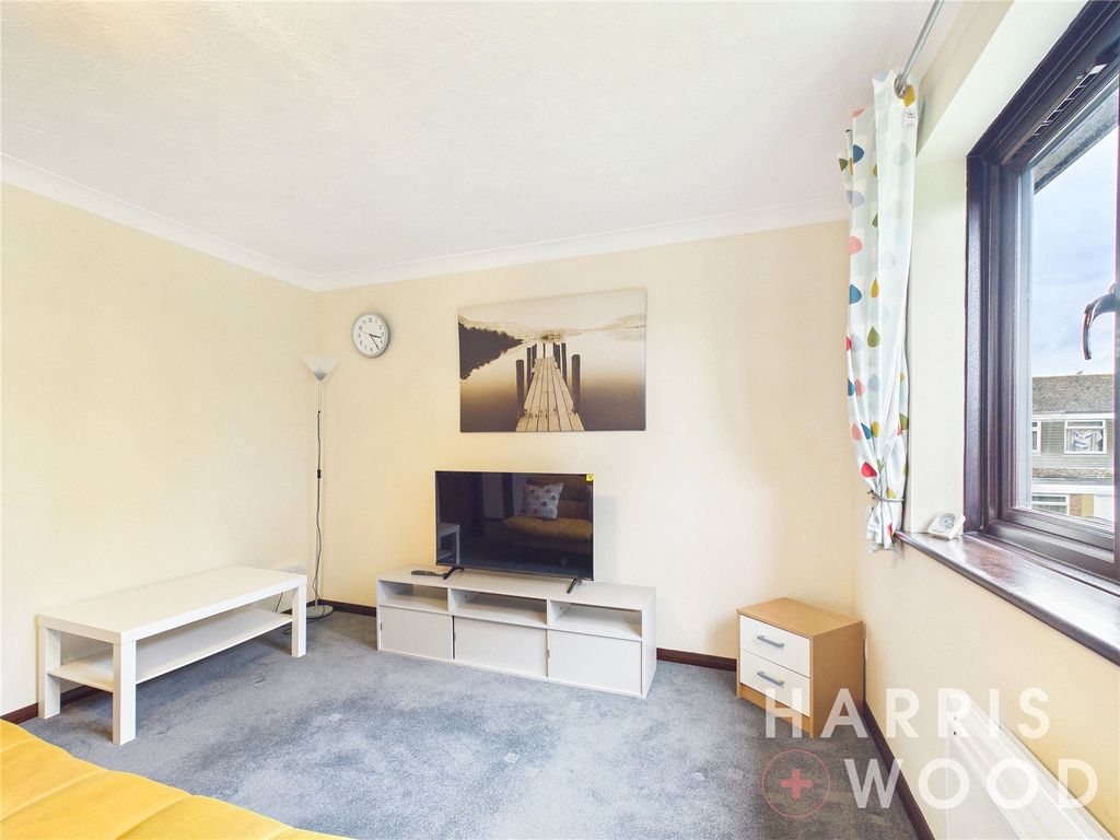 Property photo 2 of 17 Picture No. 11