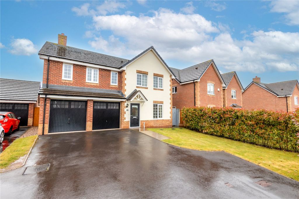 Property photo 1 of 41 Picture No. 43