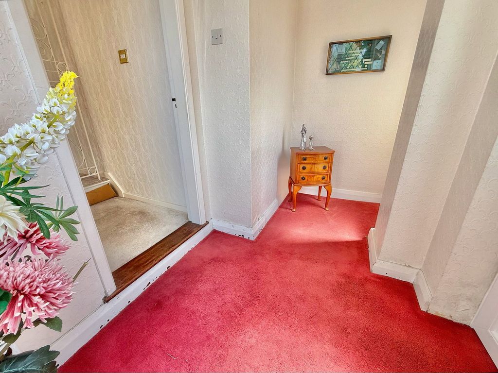 Property photo 2 of 22