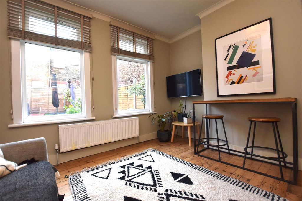 Property photo 3 of 15 Sitting Room3.Jpg