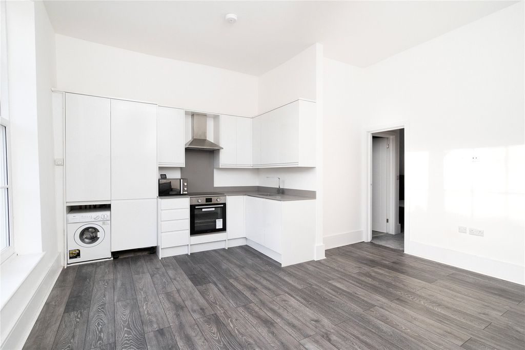 Property photo 1 of 6 Picture No. 02