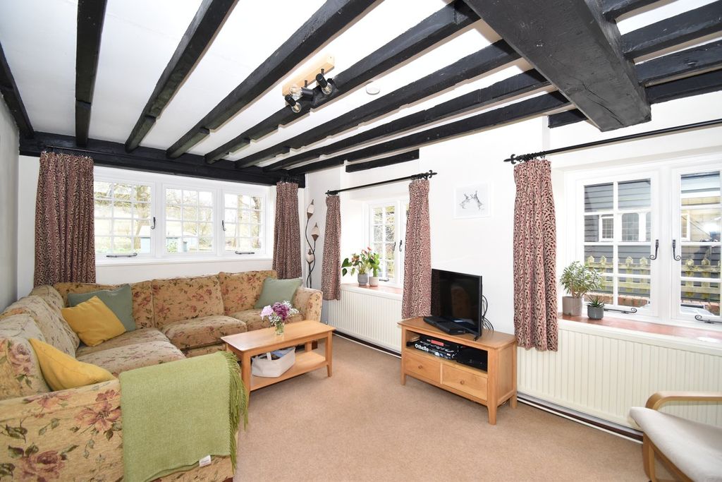 Property photo 3 of 19