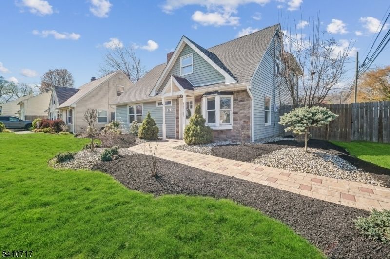Property photo 2 of 8 <Alttext/>