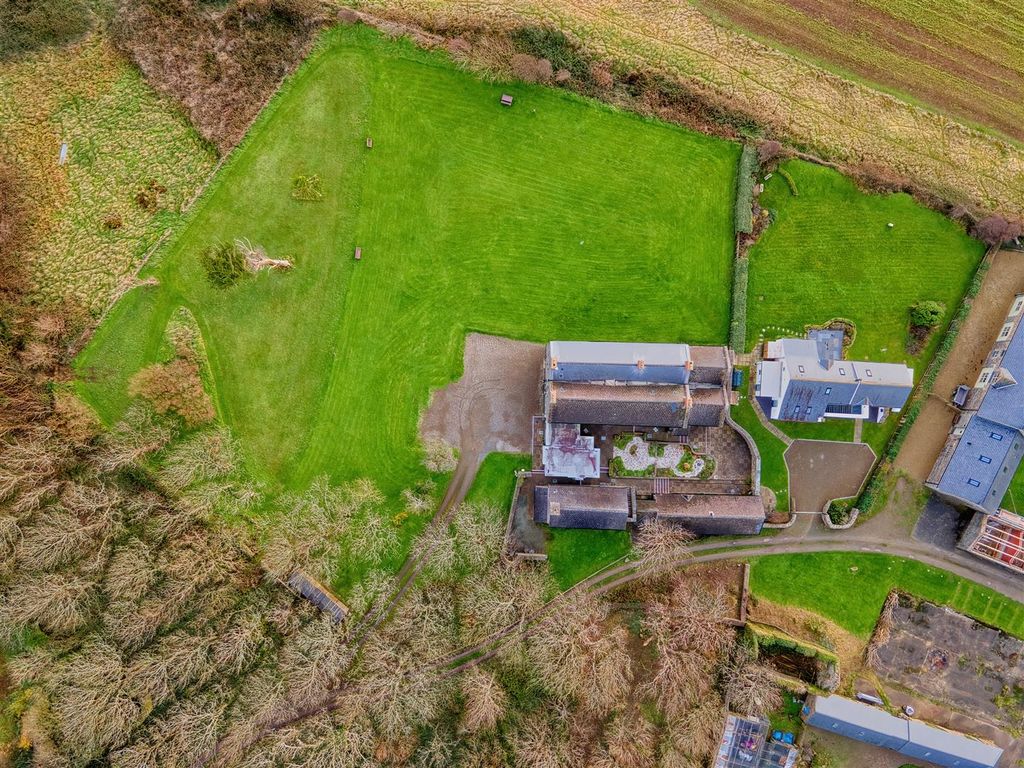 Additional image 31 of 3 bed flat for saleFlat 1 Llanunwas, Solva, Haverfordwest SA62