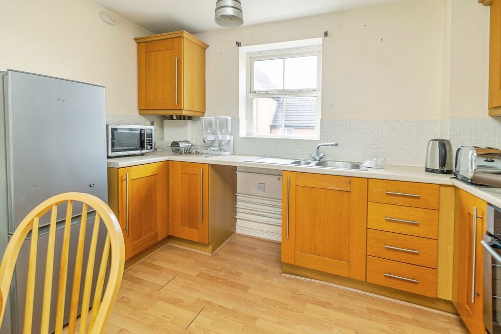 Property photo 3 of 19 Pbox-Img.Jpg