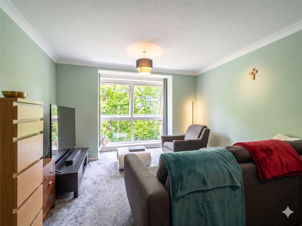 Property photo 2 of 10 Picture No. 01