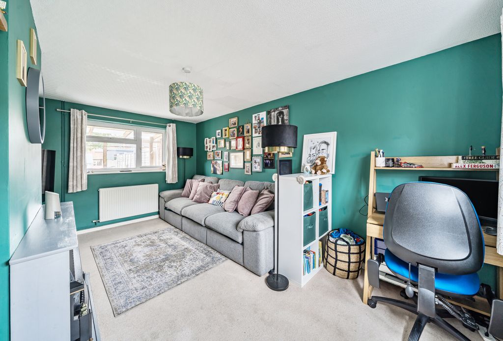 Property photo 2 of 15 1345971-19-68Af3d...