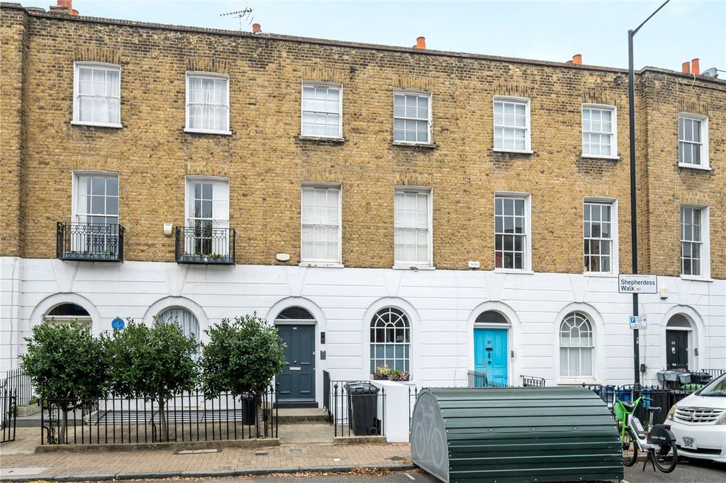 Property photo 1 of 13 Exterior