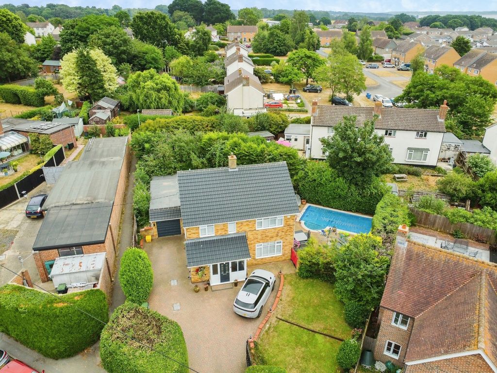 Property photo 1 of 26 Pbox-Img.Jpg