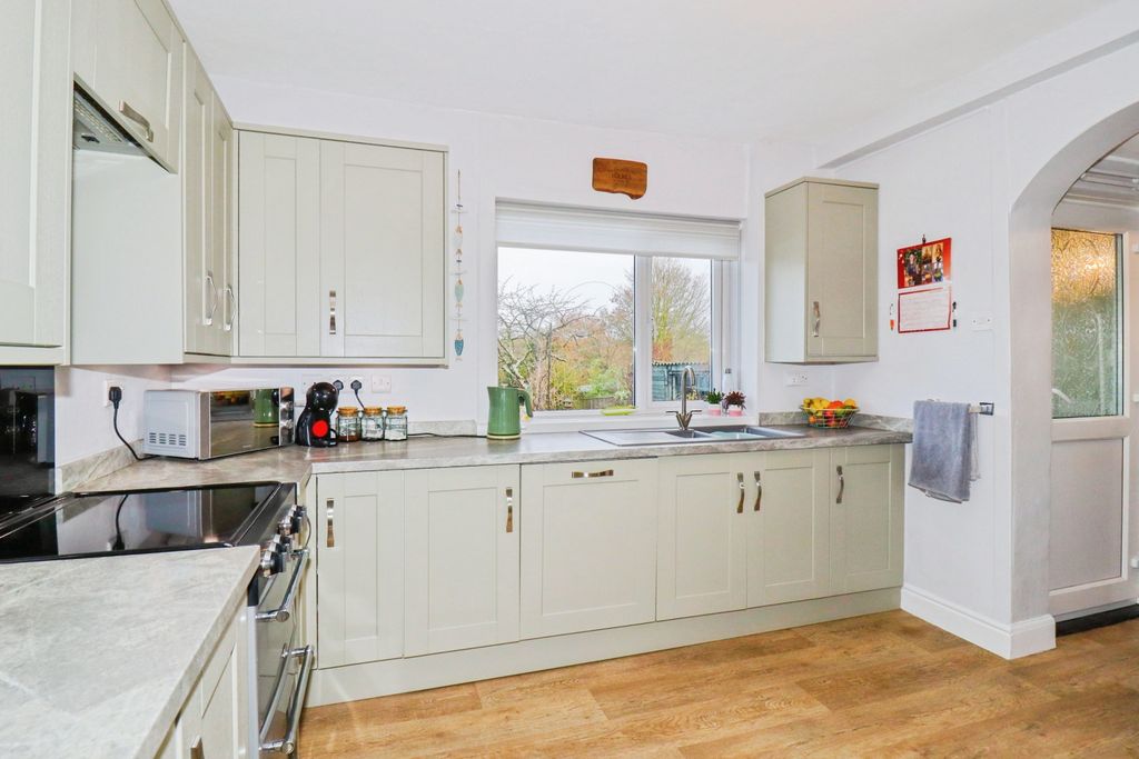 Additional image 5 of 3 bed detached house for saleOld Station Road, Halesworth IP19