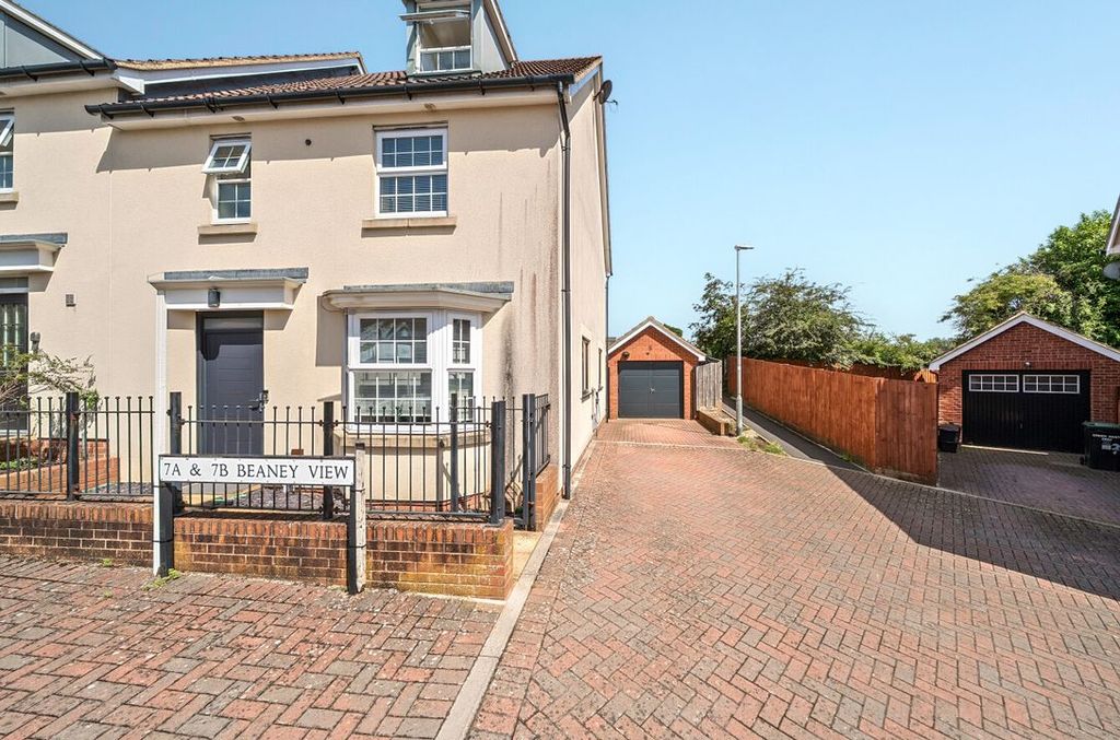 Property photo 3 of 13 6A3d471A6661Bl246A3d09029d59016A3d04B05Bf171482716236A3A9A5c4c336124