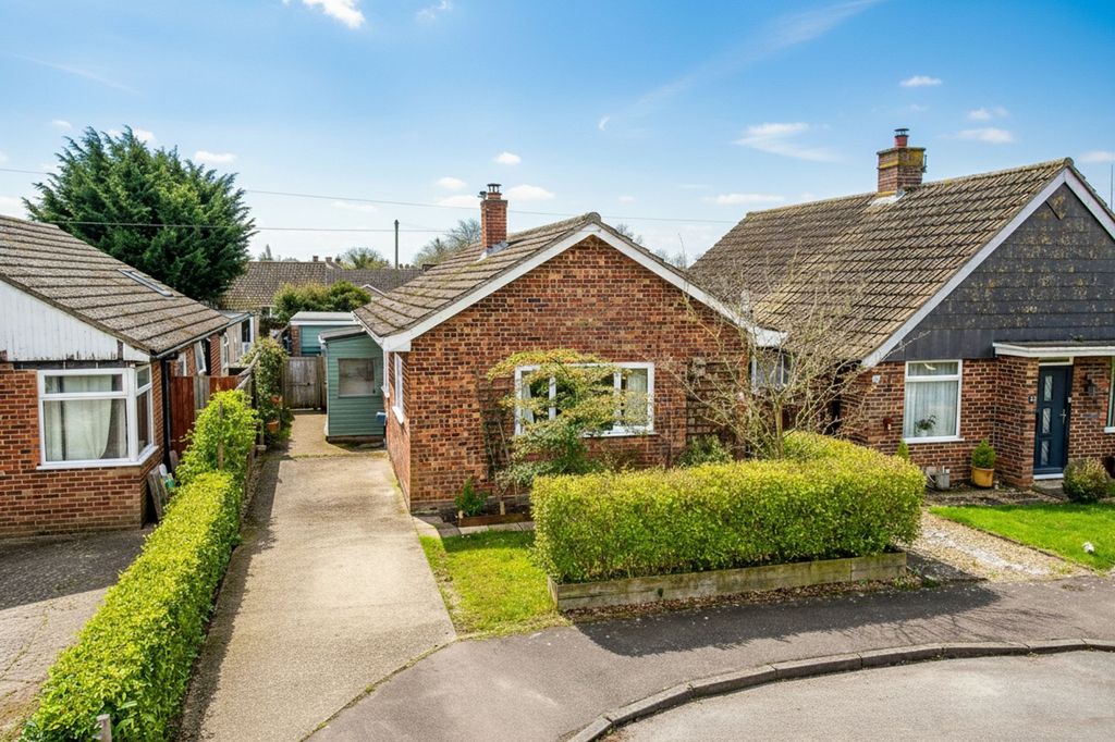 Property photo 1 of 27