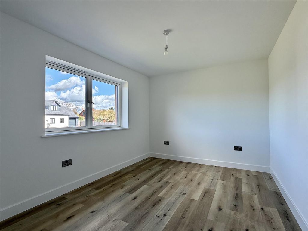 Additional image 18 of 4 bed property for saleColdwells Road, Holmer, Hereford HR1