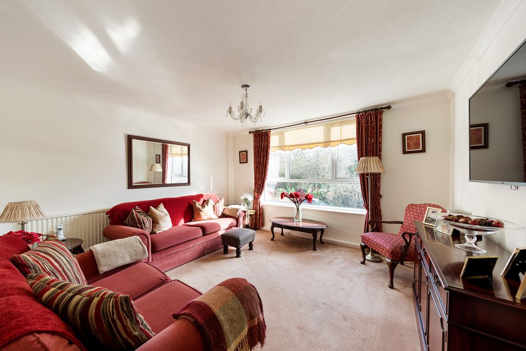 Property photo 3 of 19