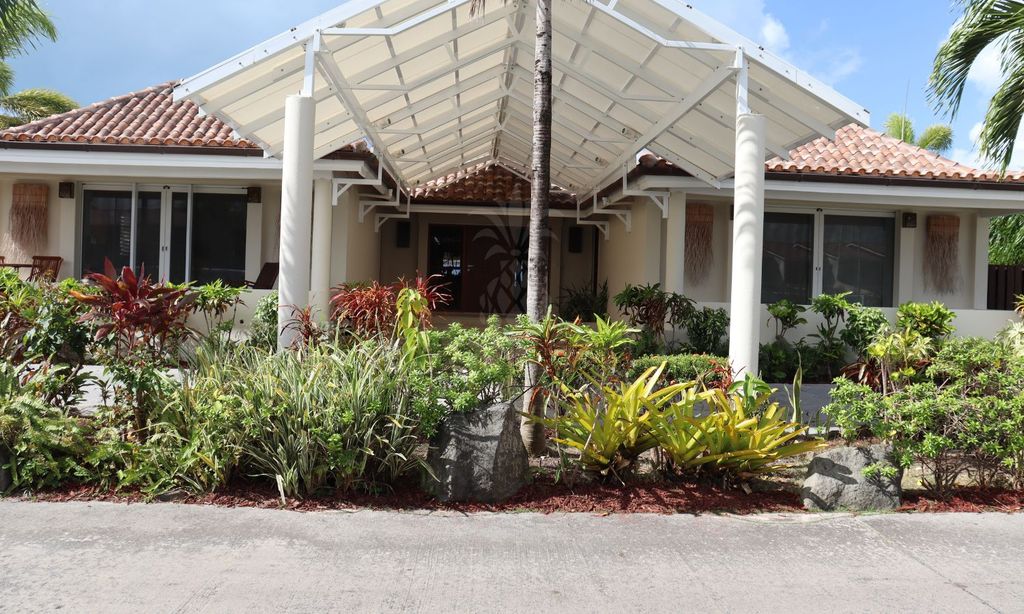 Property photo 2 of 35 Main Entrance