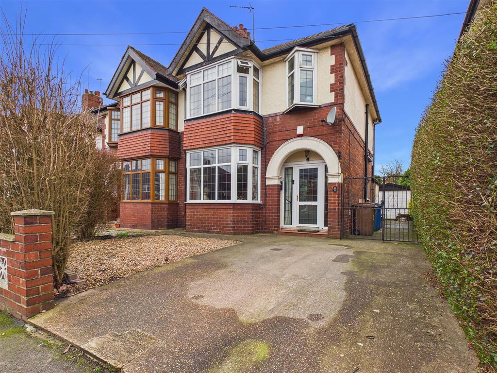 Property photo 1 of 12 Cam05193G0-Pr0114-Still001.Jpg