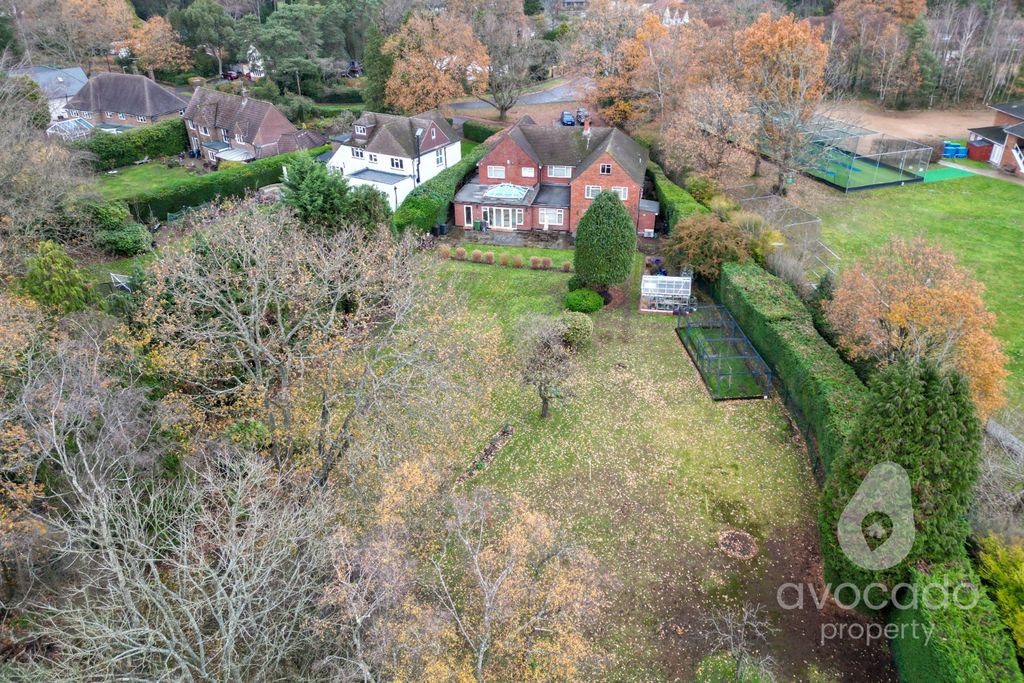 Property photo 1 of 30 4748720