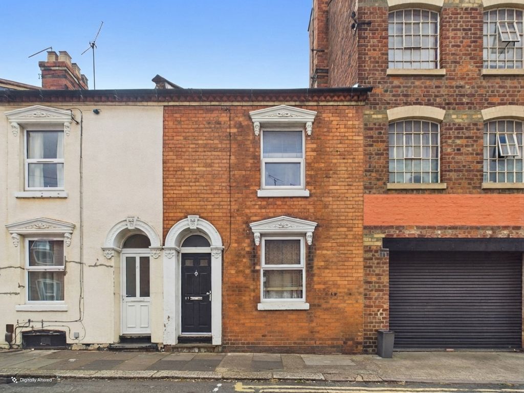 Property photo 1 of 10 Louise Road