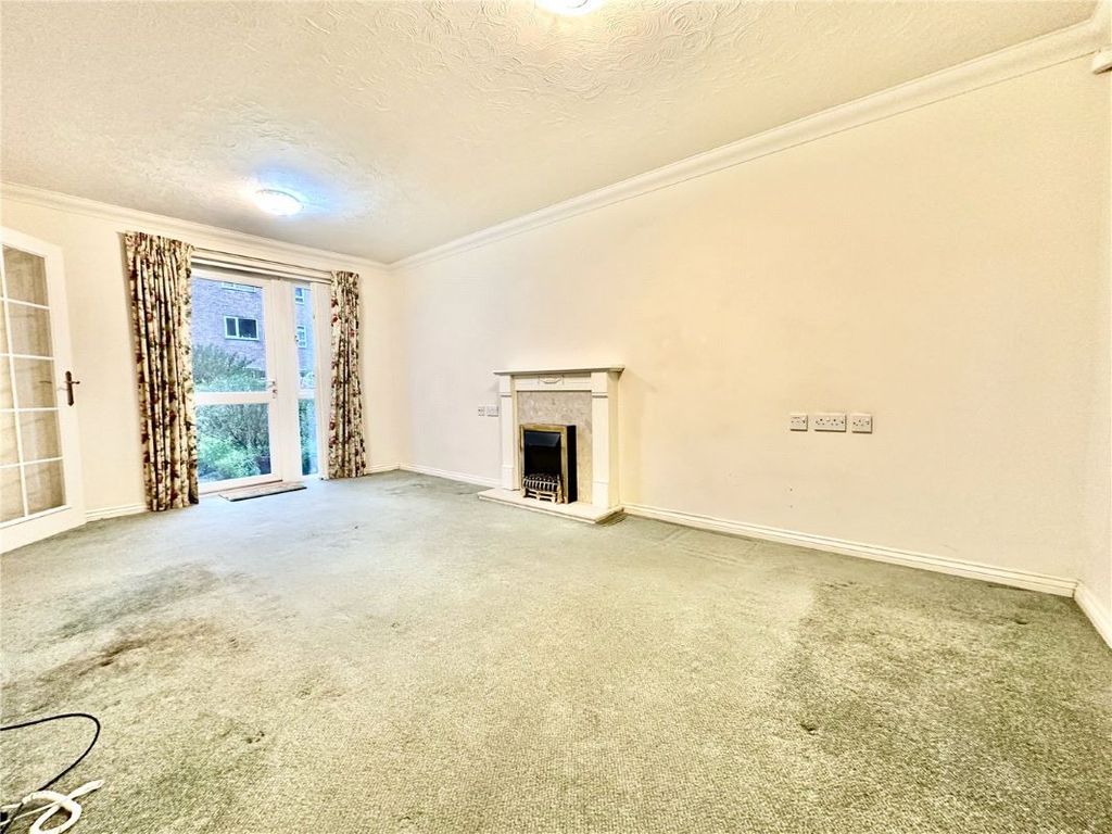 Property photo 3 of 10