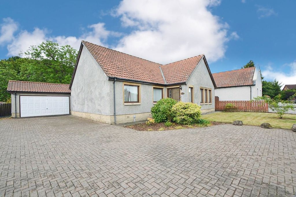 Property photo 1 of 26 5149890