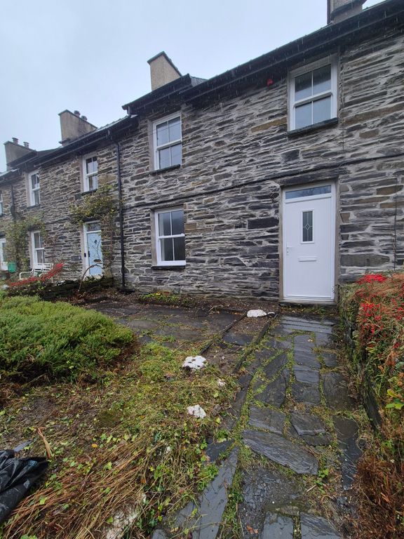 Property photo 1 of 37