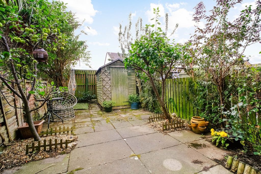 Property photo 2 of 15