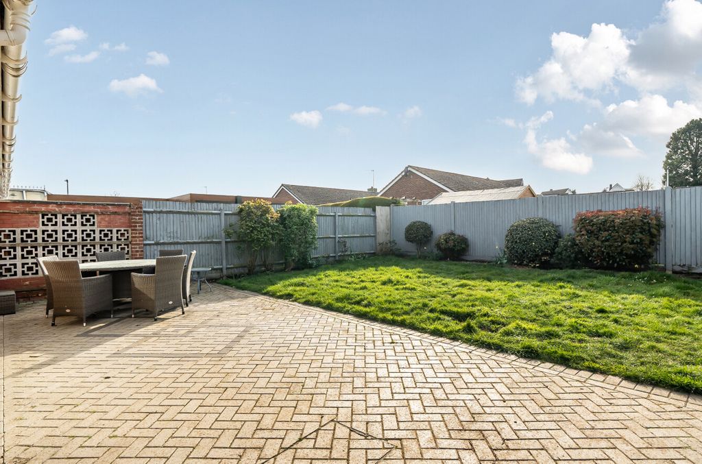 Property photo 2 of 21 1425829-3-69Bdbc0...