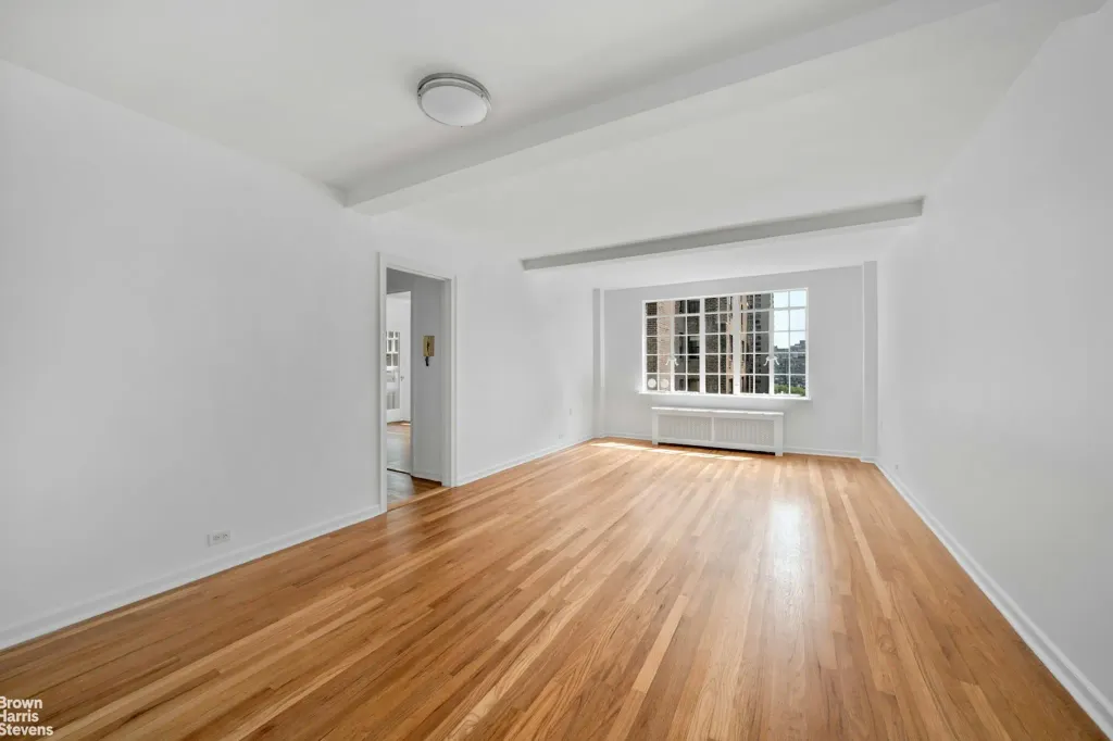 Property photo 3 of 13 <Alttext/>