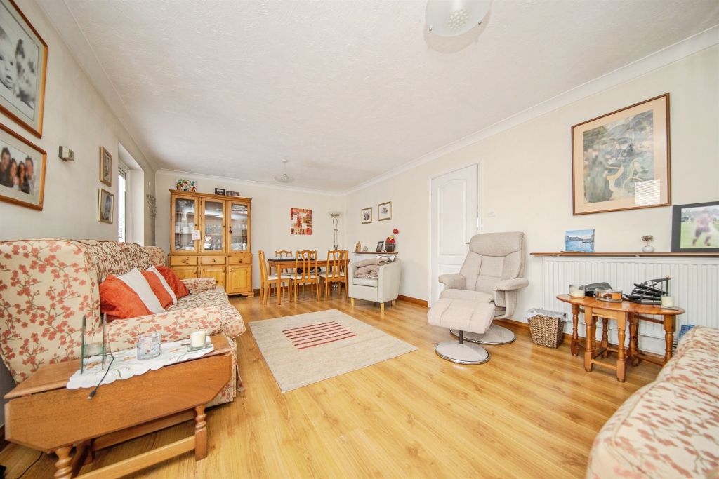 Property photo 3 of 20