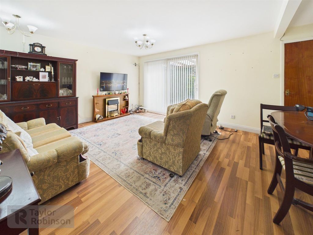Property photo 3 of 17 Cam02600G0-Pr0739-Still015.Jpg