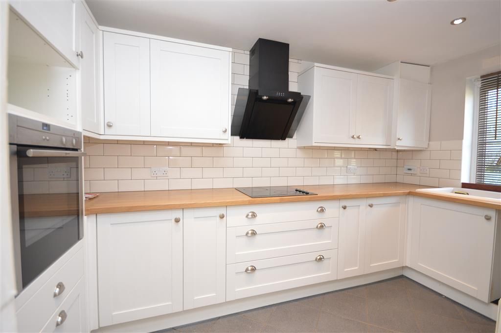 Property photo 2 of 3 Kitchen