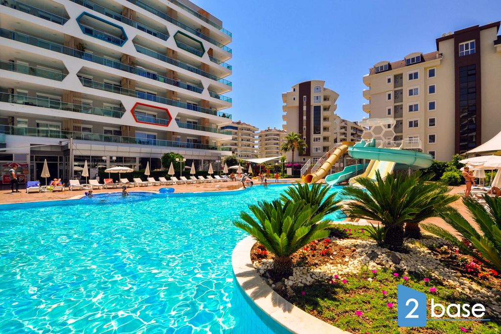 Property photo 1 of 41