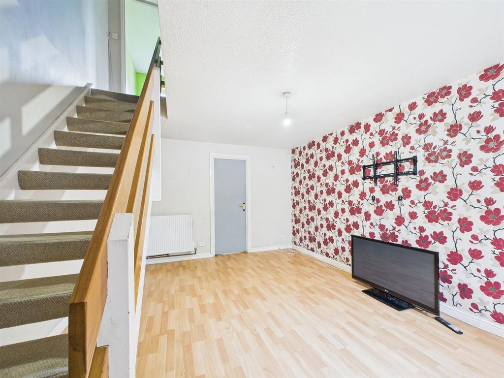 Property photo 2 of 15 Cam01486G0-Pr0870-Still002.Jpg
