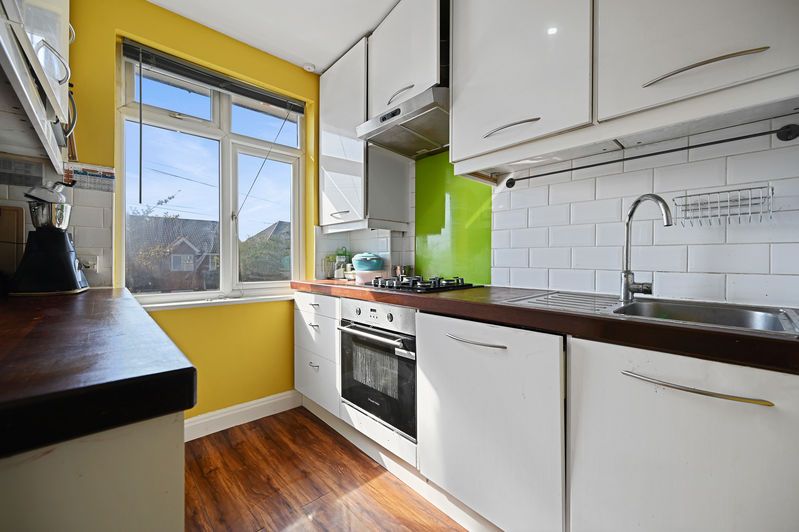 Property photo 3 of 12 Photo 17