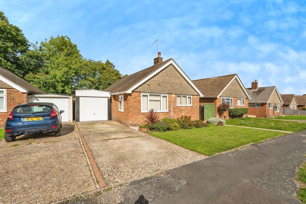 Property photo 1 of 11 Photo