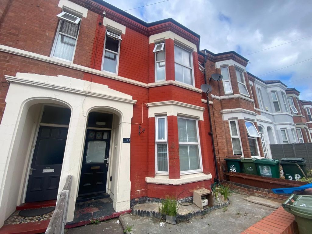 Property photo 1 of 6