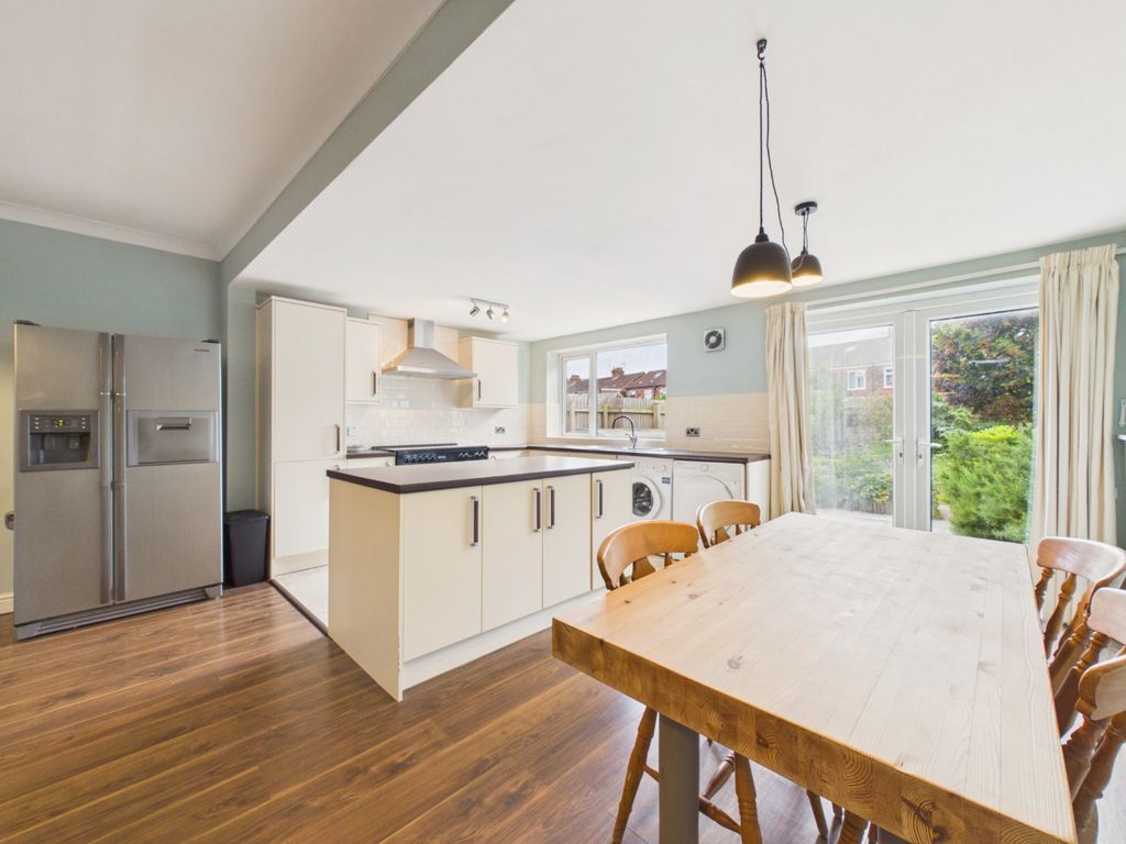 Property photo 1 of 22 5201451