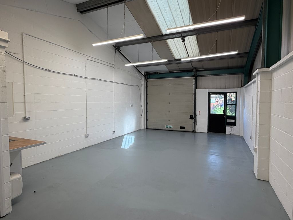 Property photo 2 of 3
