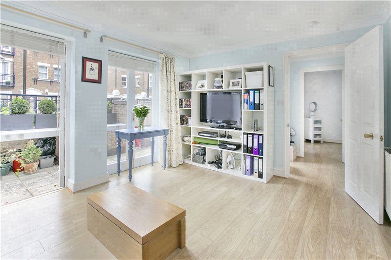 Property photo 2 of 8