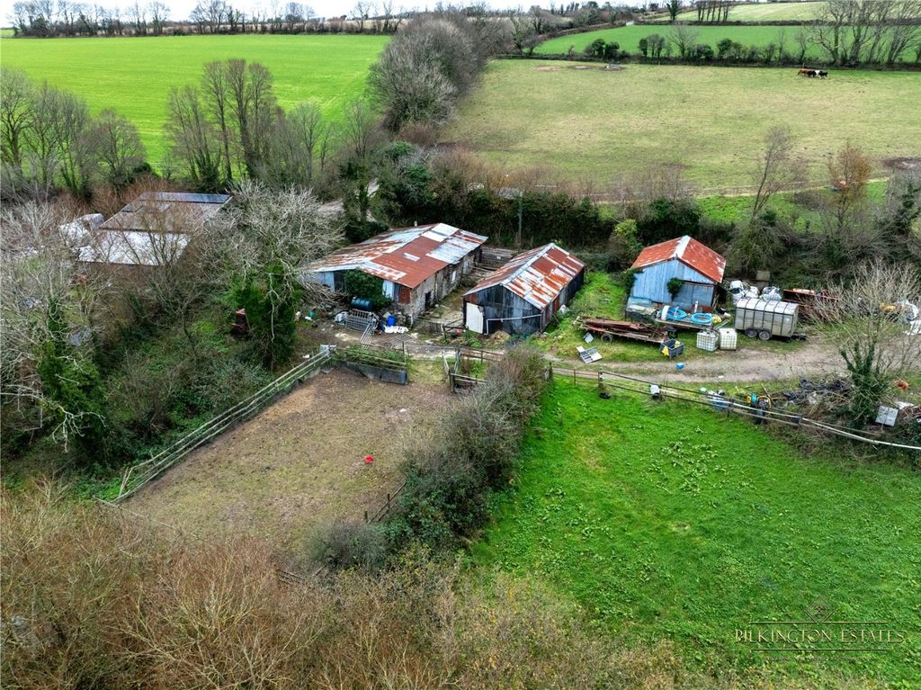 Property photo 1 of 8 4274620