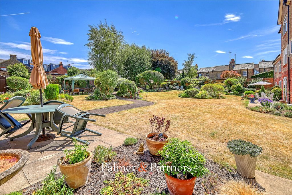 Property photo 2 of 15 Picture No. 04