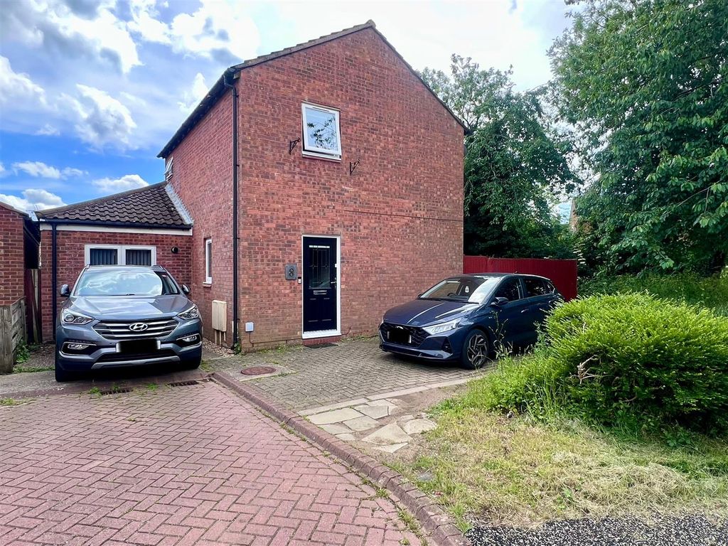 Property photo 1 of 15