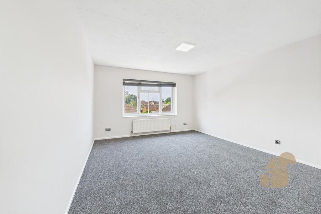 Property photo 2 of 13 Cam01254G0-Pr0344-Still001.Jpg