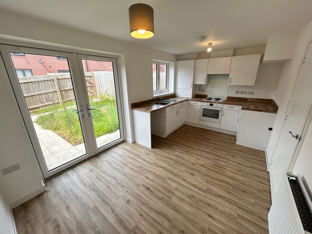 Property photo 2 of 11 Img_5705