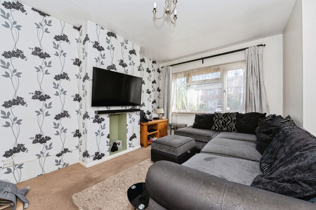 Property photo 2 of 11 Pbox-Img.Jpg