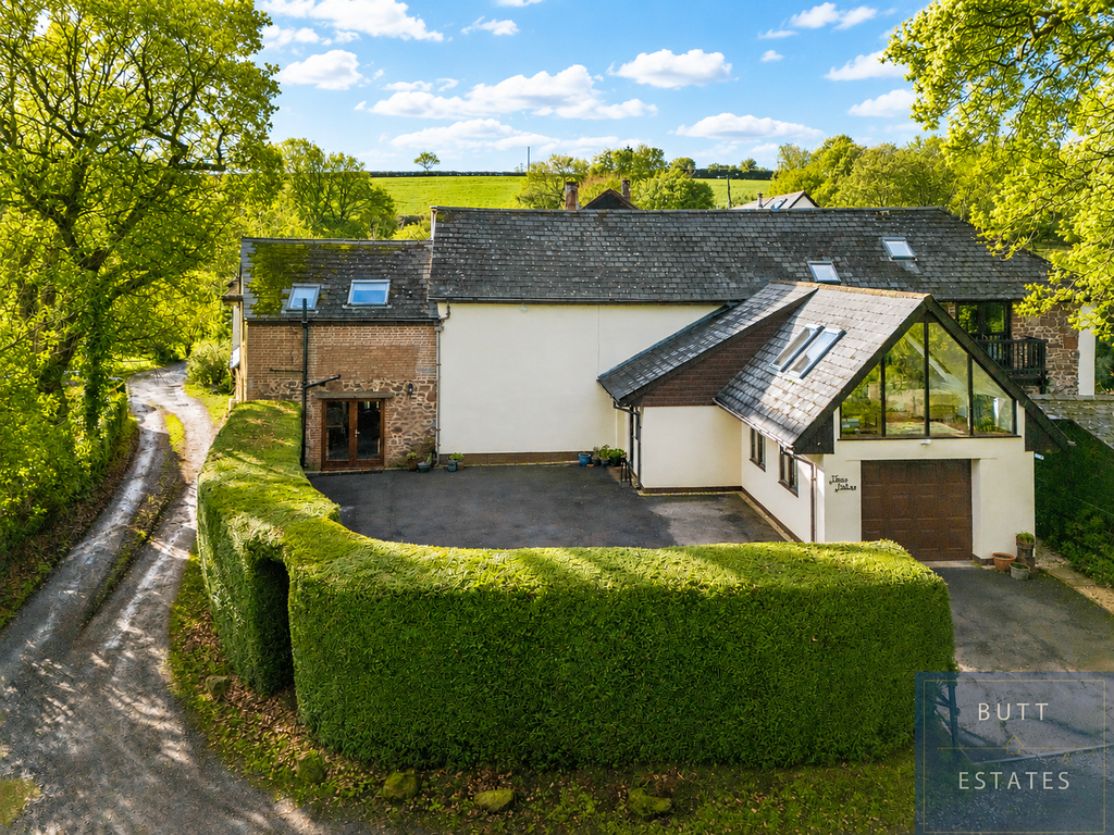Property photo 1 of 19